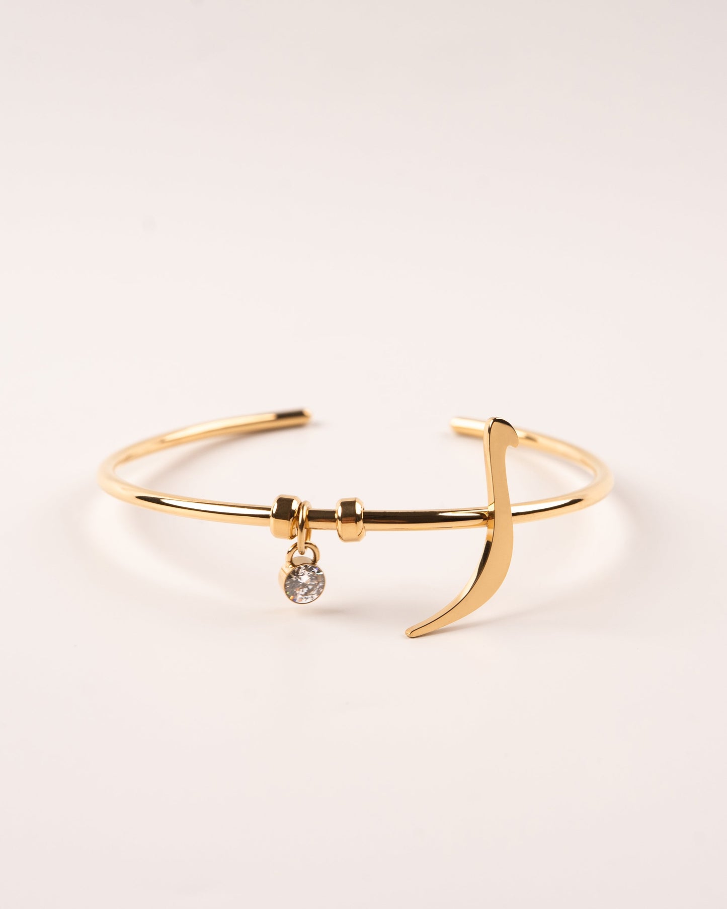 Initial Cuff ر