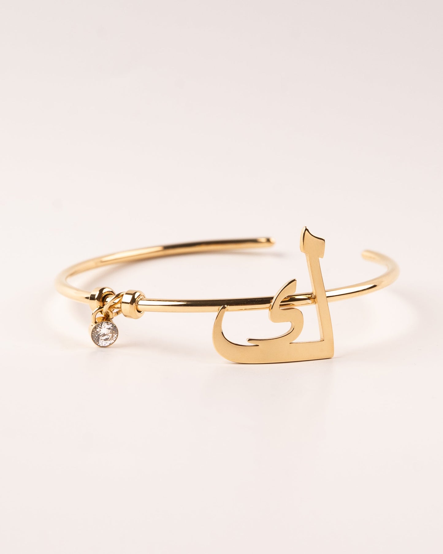 Initial Cuff ك