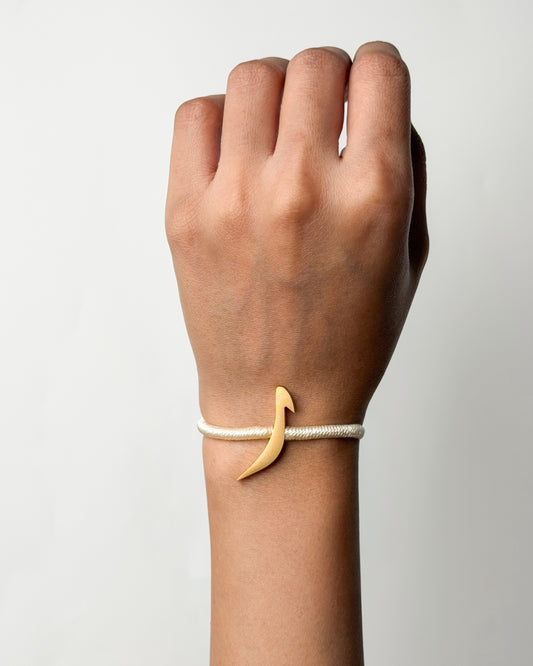 String Initial Bracelet ر