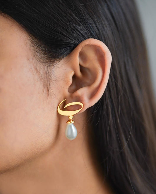 Calligraphed Initial Earring ب