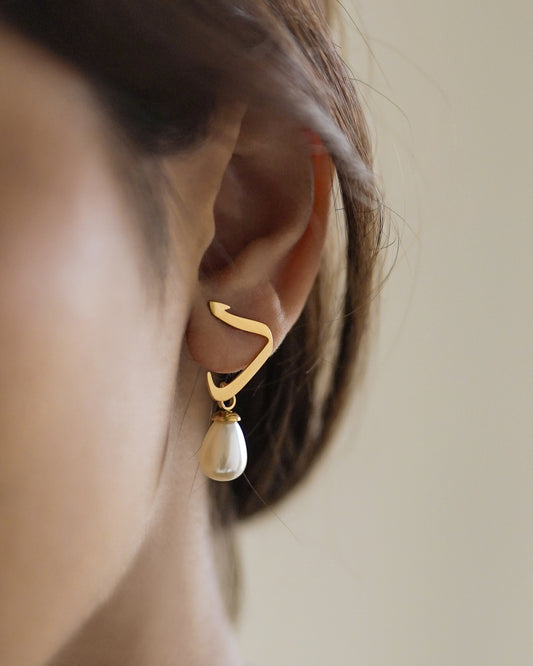 Calligraphed Initial Earring د