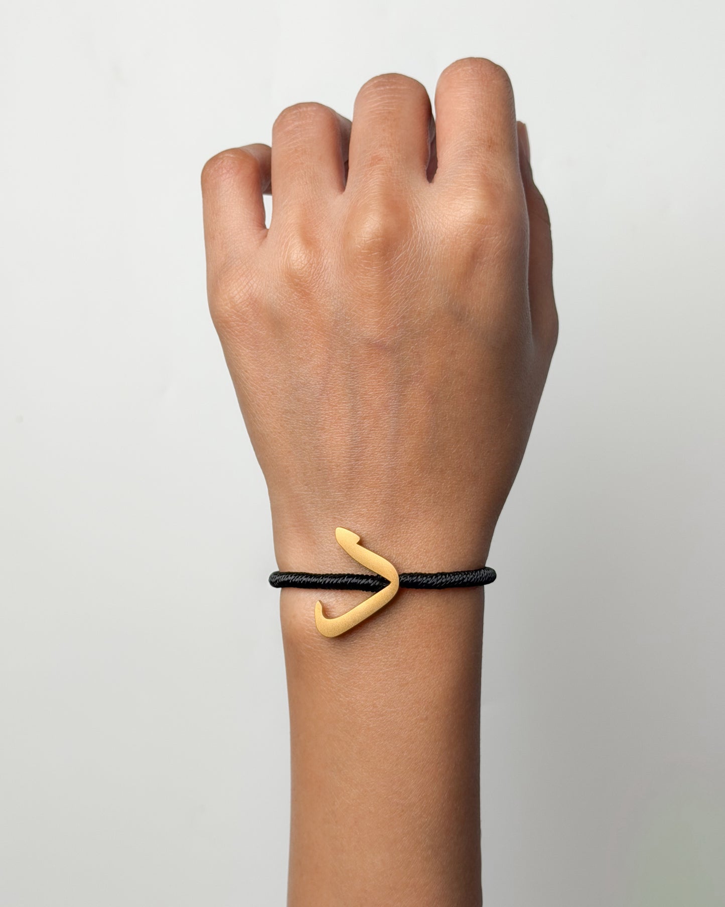 String Initial Bracelet د