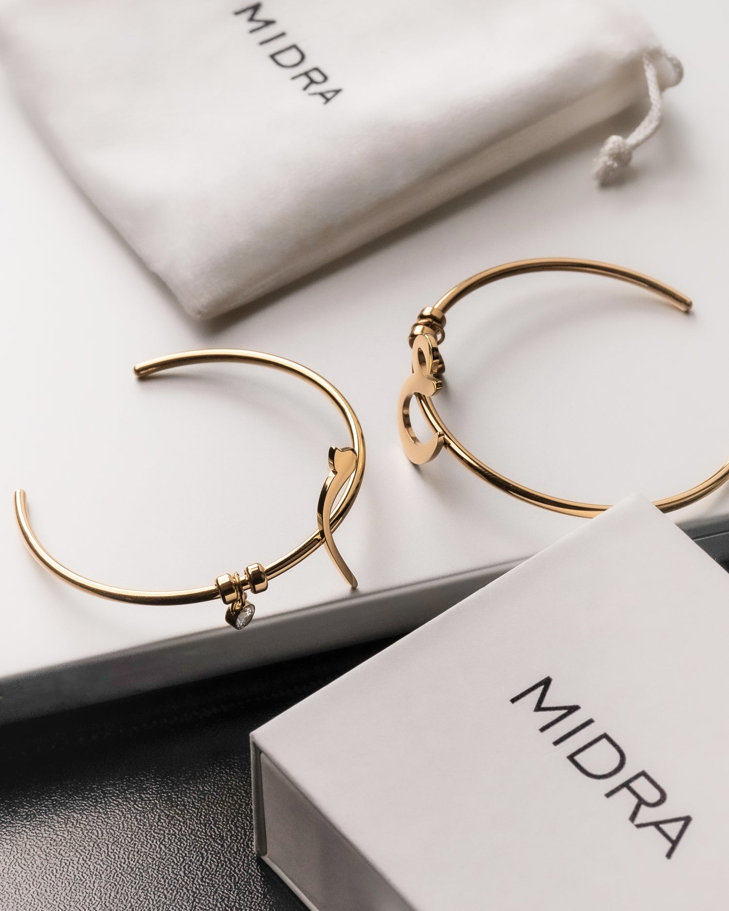 Calligraphed Initial Bracelet ز