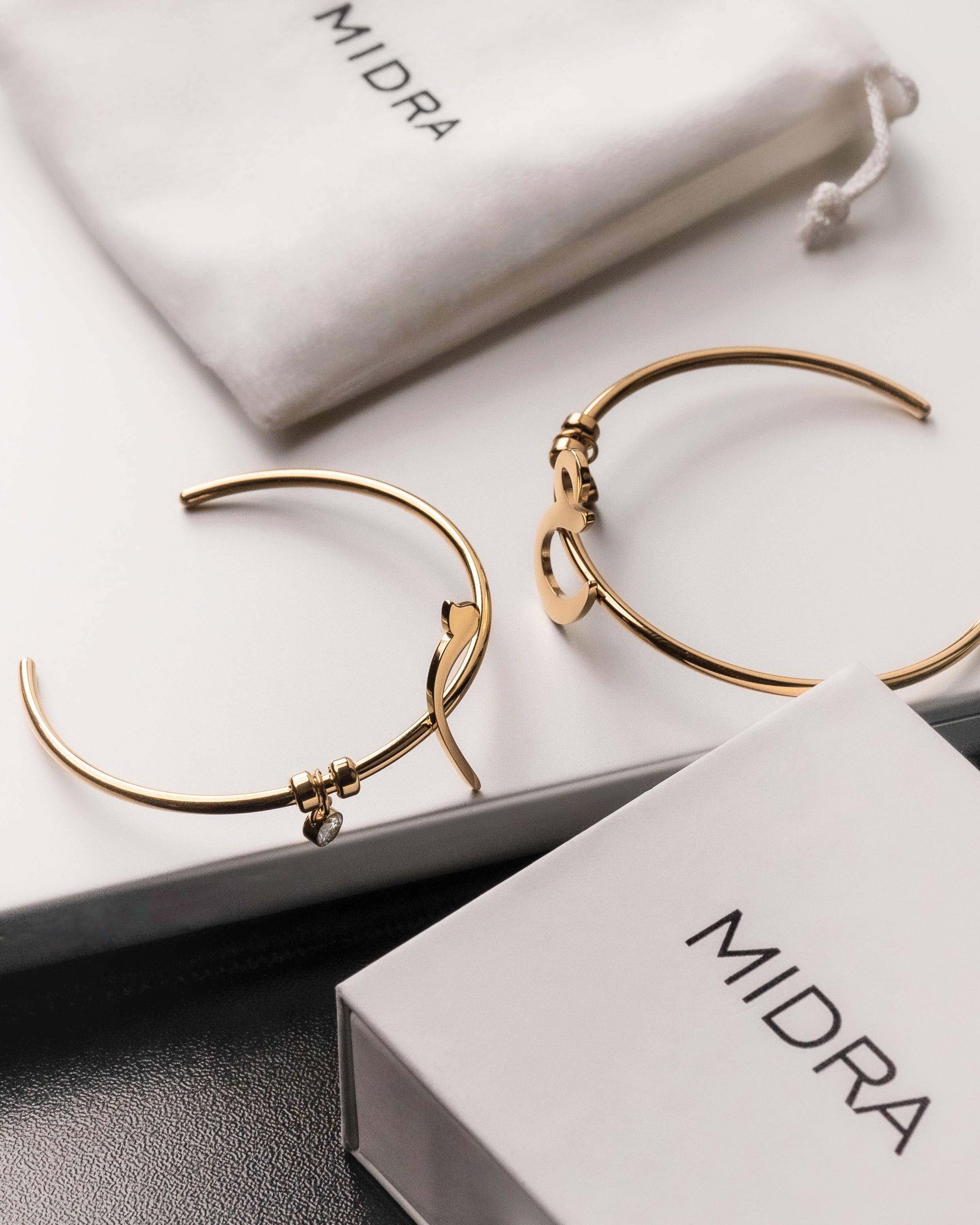 Calligraphed Initial Bracelet ز