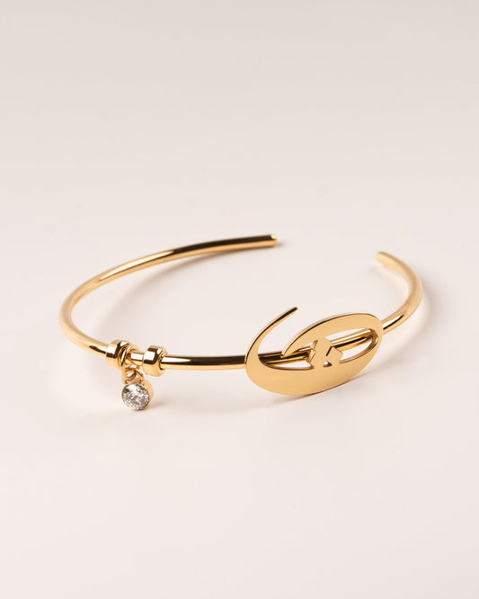 Initial Cuff ث