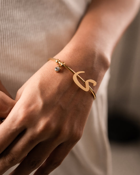 Initial Cuff ی