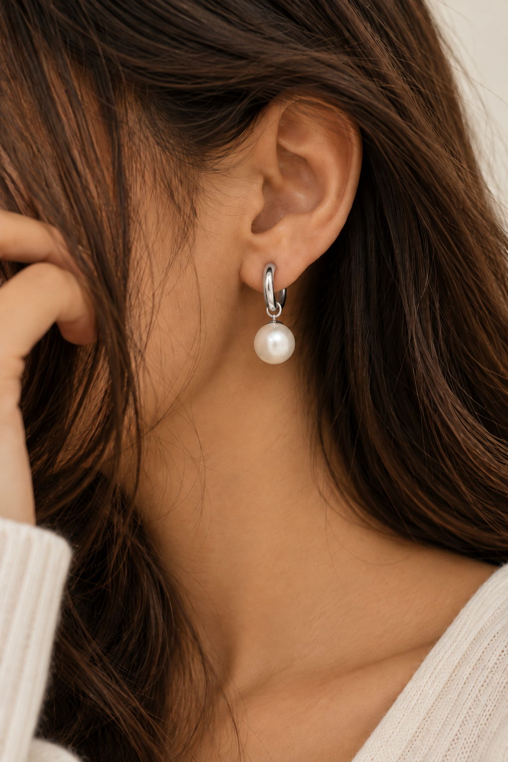 Cove Pearl Earrings (Silver)